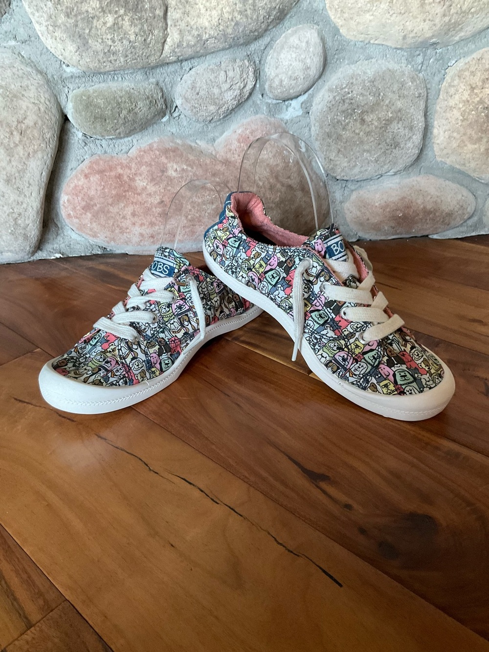 ✔️ Skechers BOBS Beach Bingo Sneakers "Rovers Rally" Dogs Size 7